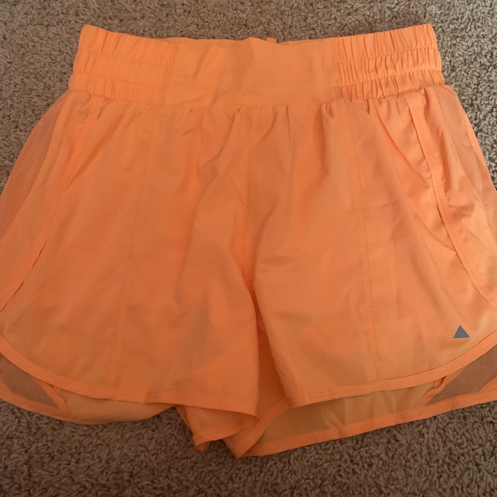 SOLD— Balance Athletica Glow Breeze Short